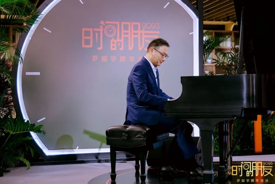 https://n.sinaimg.cn/finance/crawl/117/w550h367/20230101/fcc2-b1ae79123a2dff566df7f4521c14a9e0.jpg